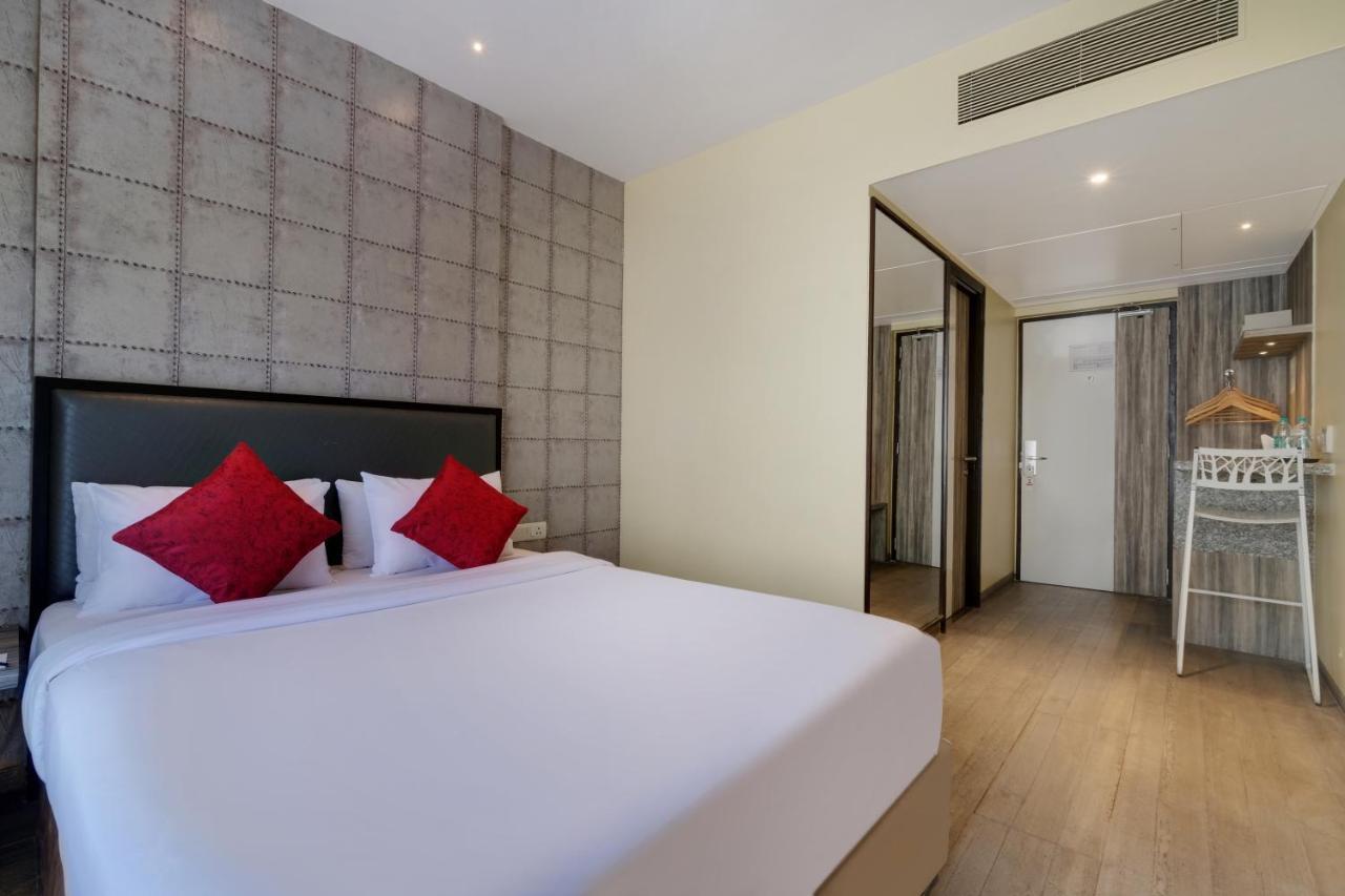 7 Apple Hotel, Вадодара Экстерьер фото